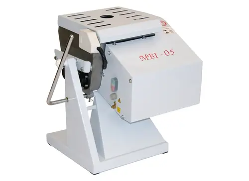 Masseira Basculante Aço Inox 5 kg 220 V Gastromaq - 0GA 057